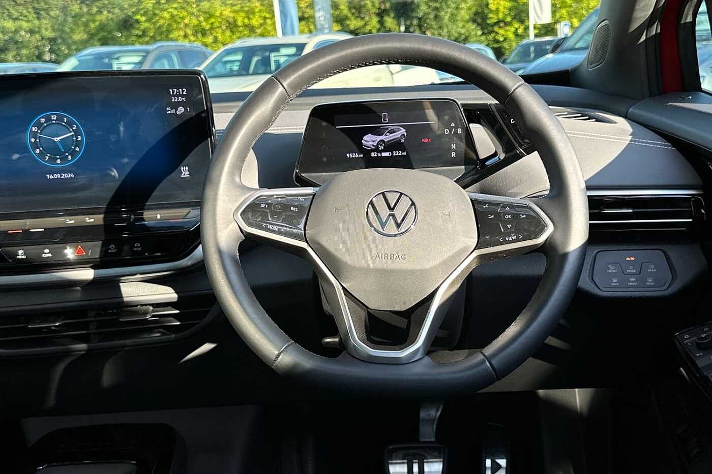 Volkswagen ID.4 Max 77kWh Pro Performance 204PS Auto 5 Dr
