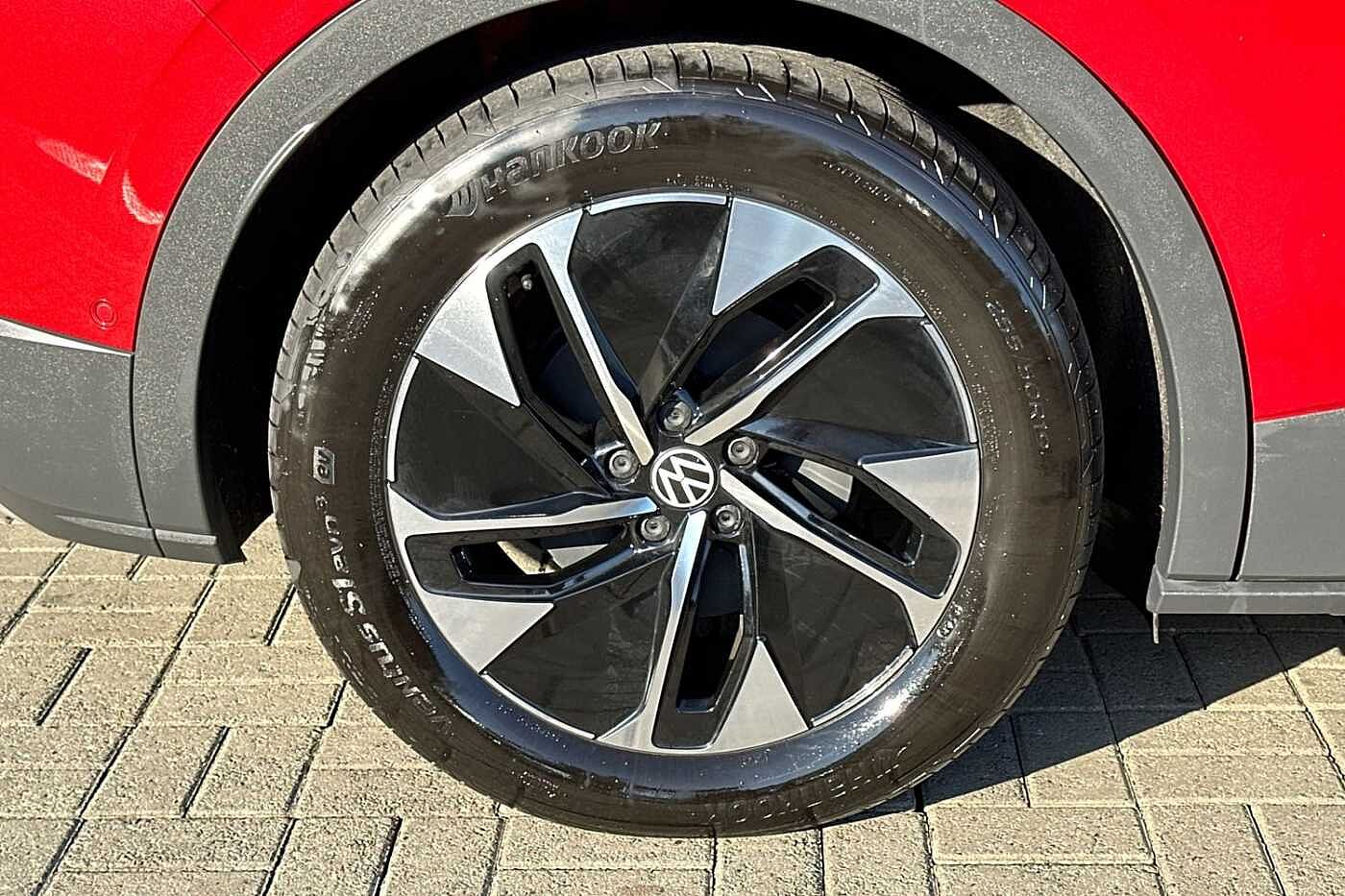 Volkswagen ID.4 Max 77kWh Pro Performance 204PS Auto 5 Dr