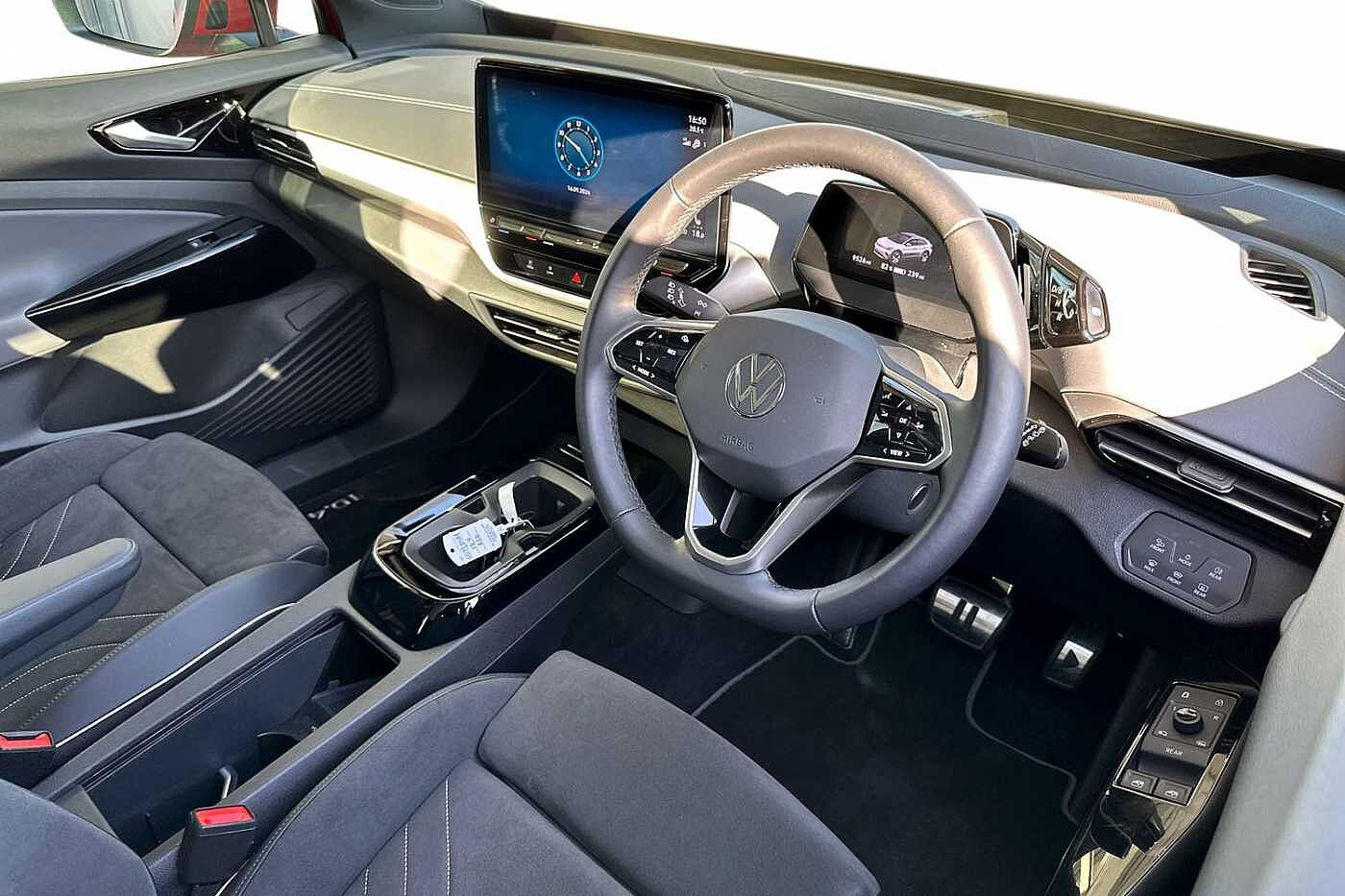 Volkswagen ID.4 Max 77kWh Pro Performance 204PS Auto 5 Dr